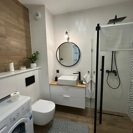 Skytravel 26 Pileckiego Airport Modlin 24h Apartament