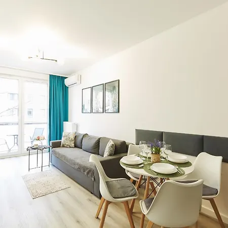 Appartamento Pileckiego Ii By Jumpinhere Nowy Dwór Mazowiecki