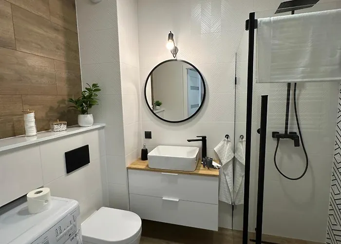 Pileckiego Ii By Jumpinhere Apartment